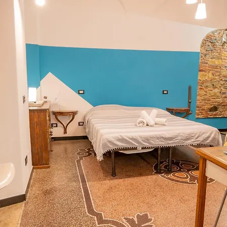 lovingenoa Old - Stone * Genua