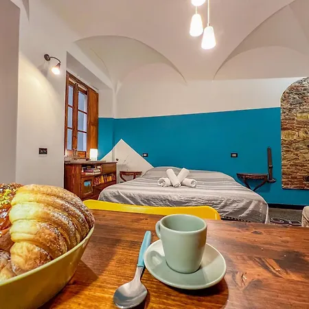 Lovingenoa Old Stone Apartment Genoa